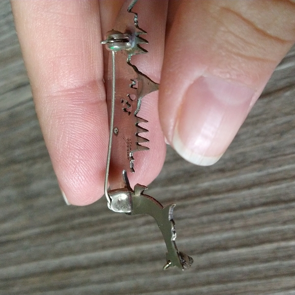 Vintage Sterling Silver Dragon Boat Pin - Picture 10 of 12